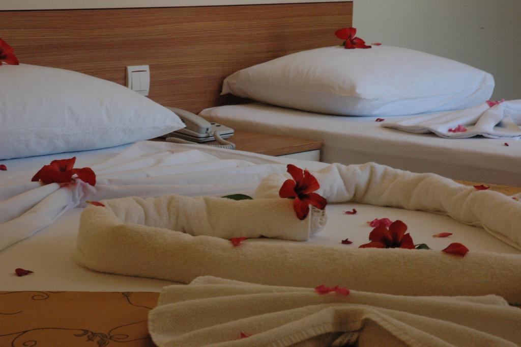 Ercan Han Hotel İçmeler Rom bilde